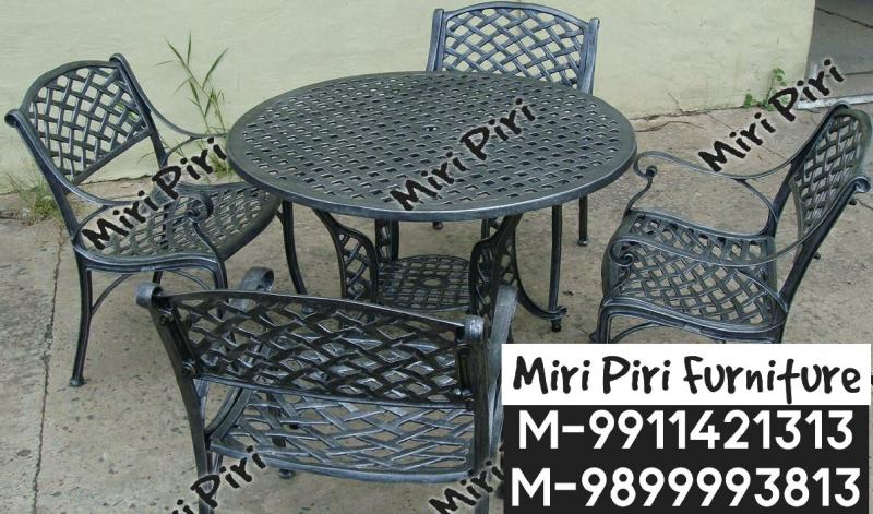 Aluminium Furniture for Kitchen Manufacturers, Suppliers, Wholesalers in Delhi.