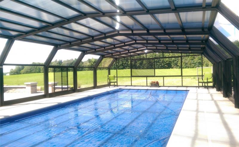Retractable Atrium Roofing Structures- Manufacturer Retractable Atrium Roofing 